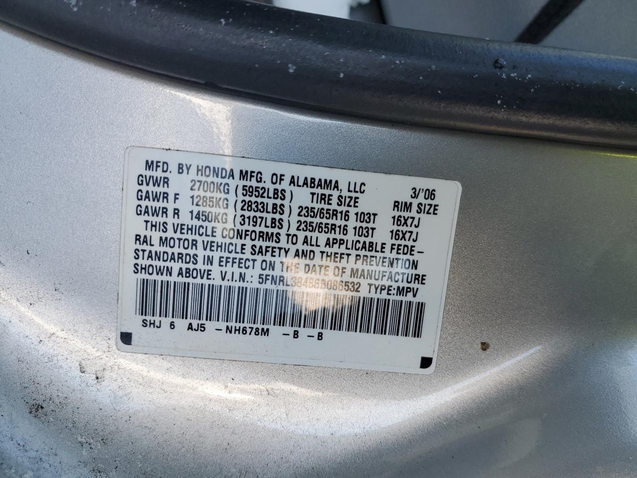 2006 Honda Odyssey VIN 5FNRL38486B086532 Copart auction photo, rear end / minor dent/scratches damage thumbnail 15