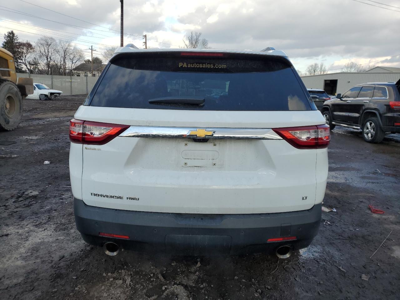 2018 Chevrolet Traverse VIN 1GNEVHKW2JJ262855 Copart auction photo, front end damage thumbnail 6