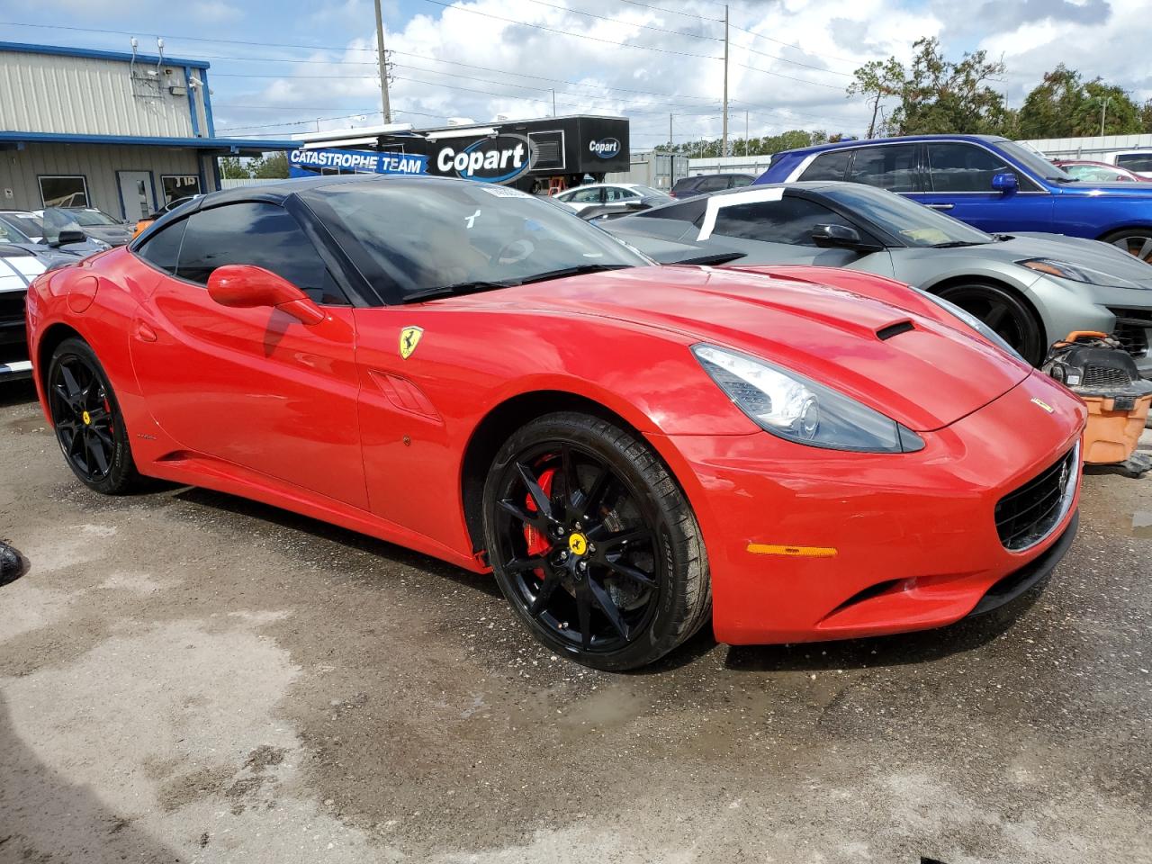2014 Ferrari California VIN ZFF65TJA3E0196898 Copart auction photo, water/flood damage thumbnail 4
