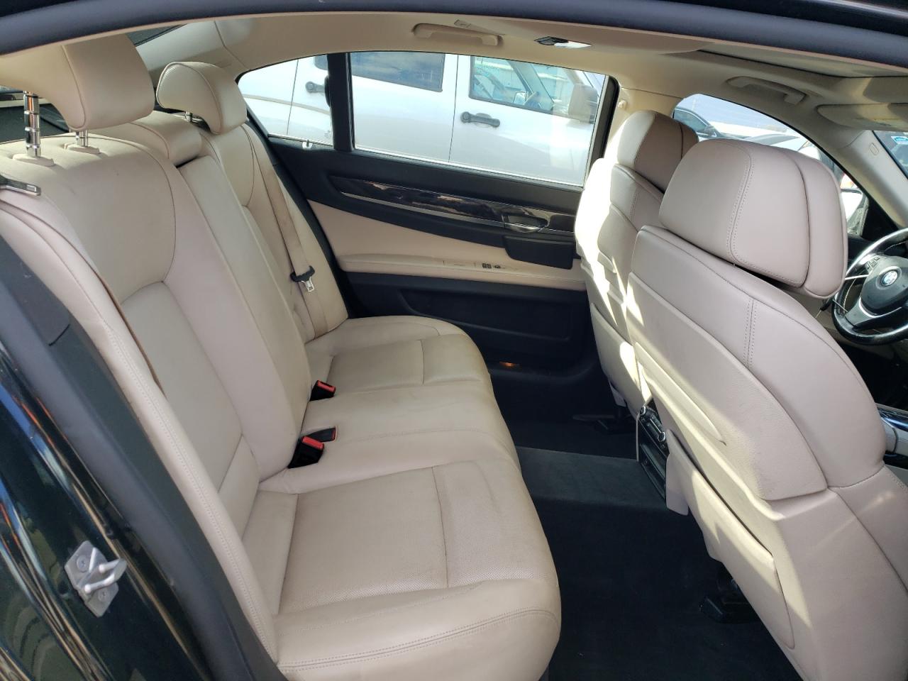 2012 BMW 7er VIN WBAKC8C51CC435700 Copart auction photo, vandalism damage thumbnail 10