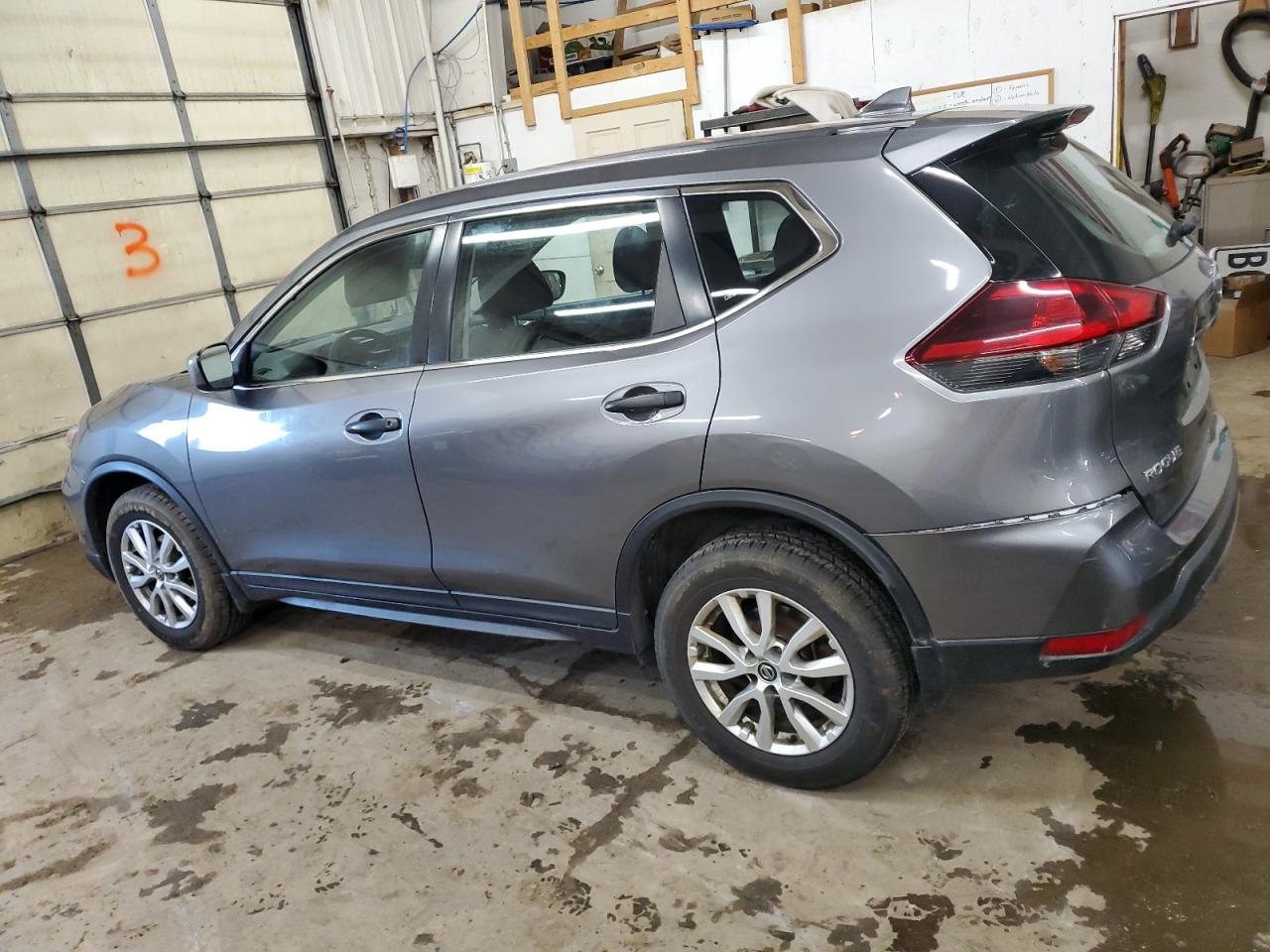 2019 Nissan Rogue VIN KNMAT2MV2KP512205 Copart auction photo, all over damage thumbnail 2