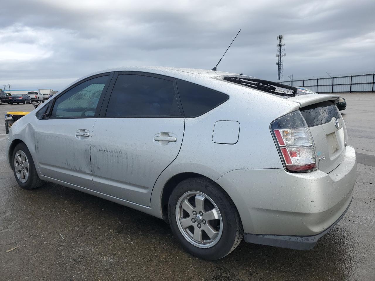 2004 Toyota Prius VIN JTDKB20U740061126 Copart auction photo, front end / side damage thumbnail 2