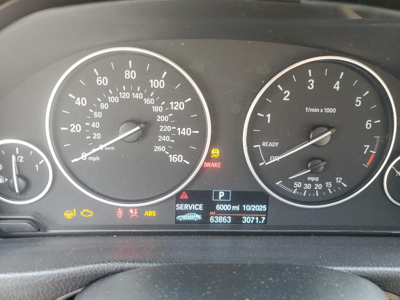 2016 BMW 3er VIN WBA8E1G57GNU10672 Copart auction photo, front end damage thumbnail 9