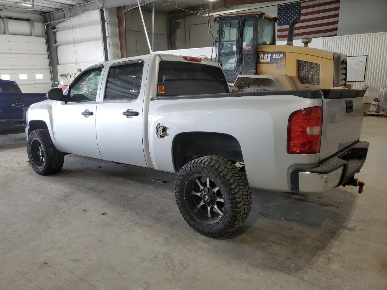 2013 Chevrolet Silverado VIN 3GCPKSE72DG254627 Copart auction photo, front end / side damage thumbnail 2