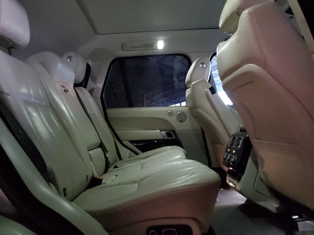 2013 Land Rover Range Rover VIN SALGS2DFXDA118570 Copart auction photo, minor dent/scratches damage thumbnail 10