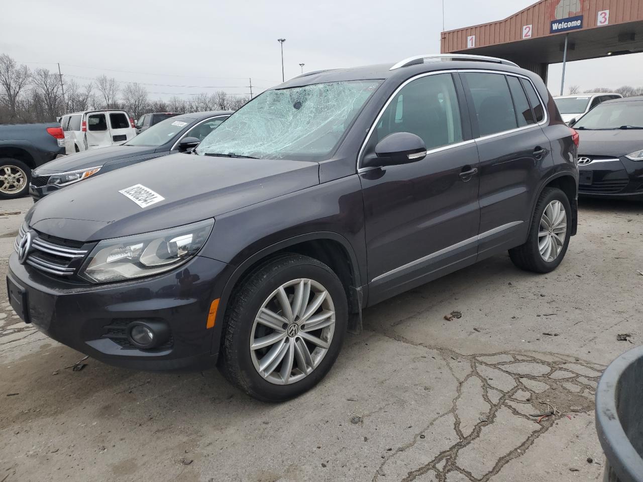 2016 Volkswagen Tiguan VIN WVGBV7AX4GW588986
