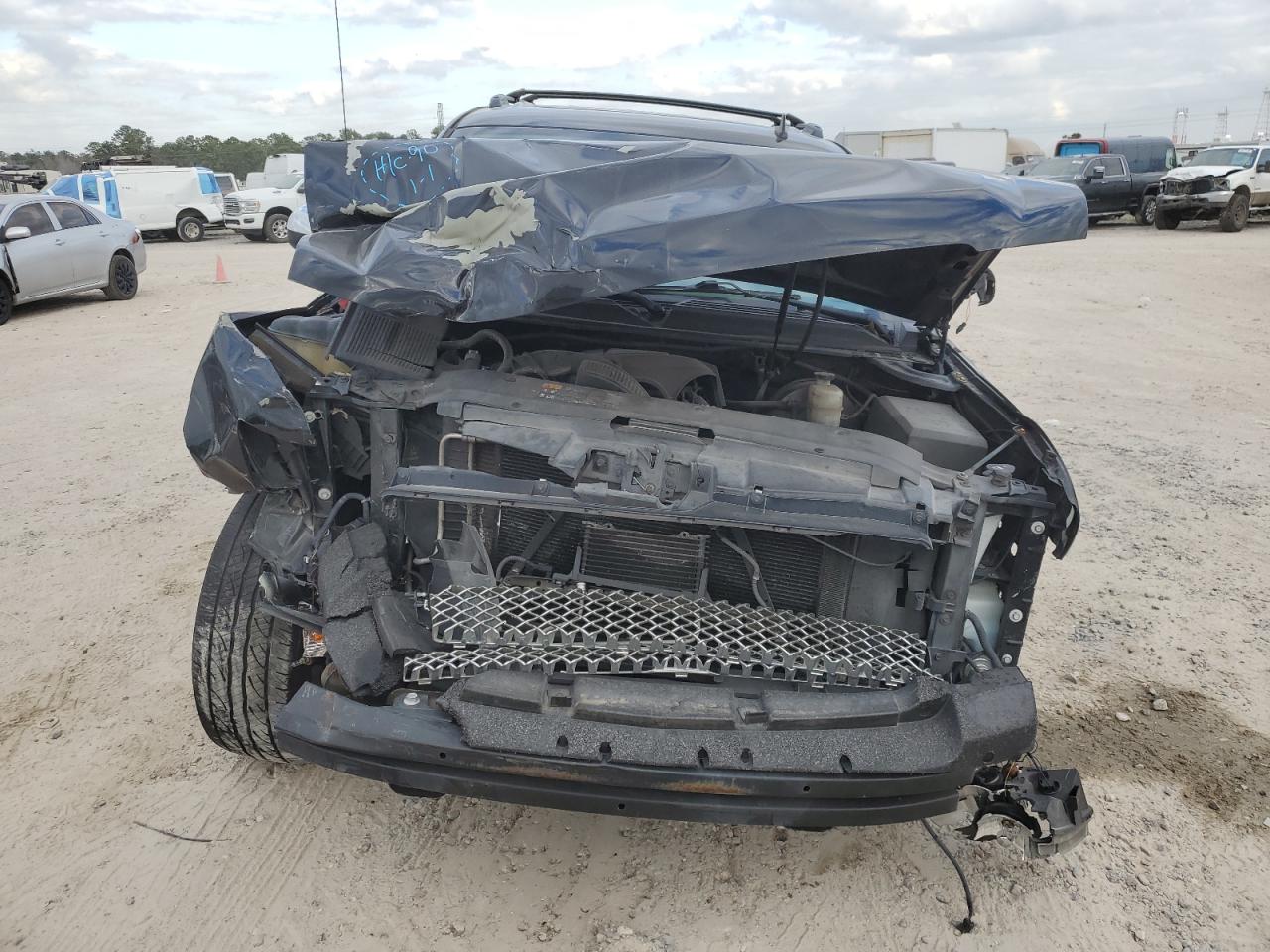 2013 Chevrolet Avalanche VIN 3GNMCGE0XDG265270 Copart auction photo, front end damage thumbnail 5