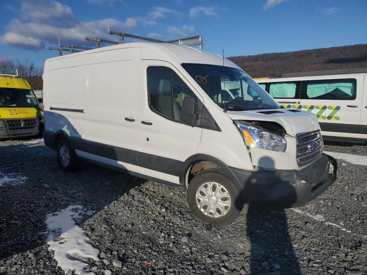 2018 Ford Transit VIN 1FTYR2CG9JKA67120 Copart auction photo, front end damage thumbnail 4
