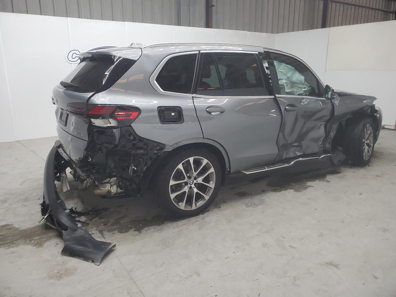 2024 BMW X5 VIN 5UX13EU07R9T68086 Copart auction photo, all over damage thumbnail 3
