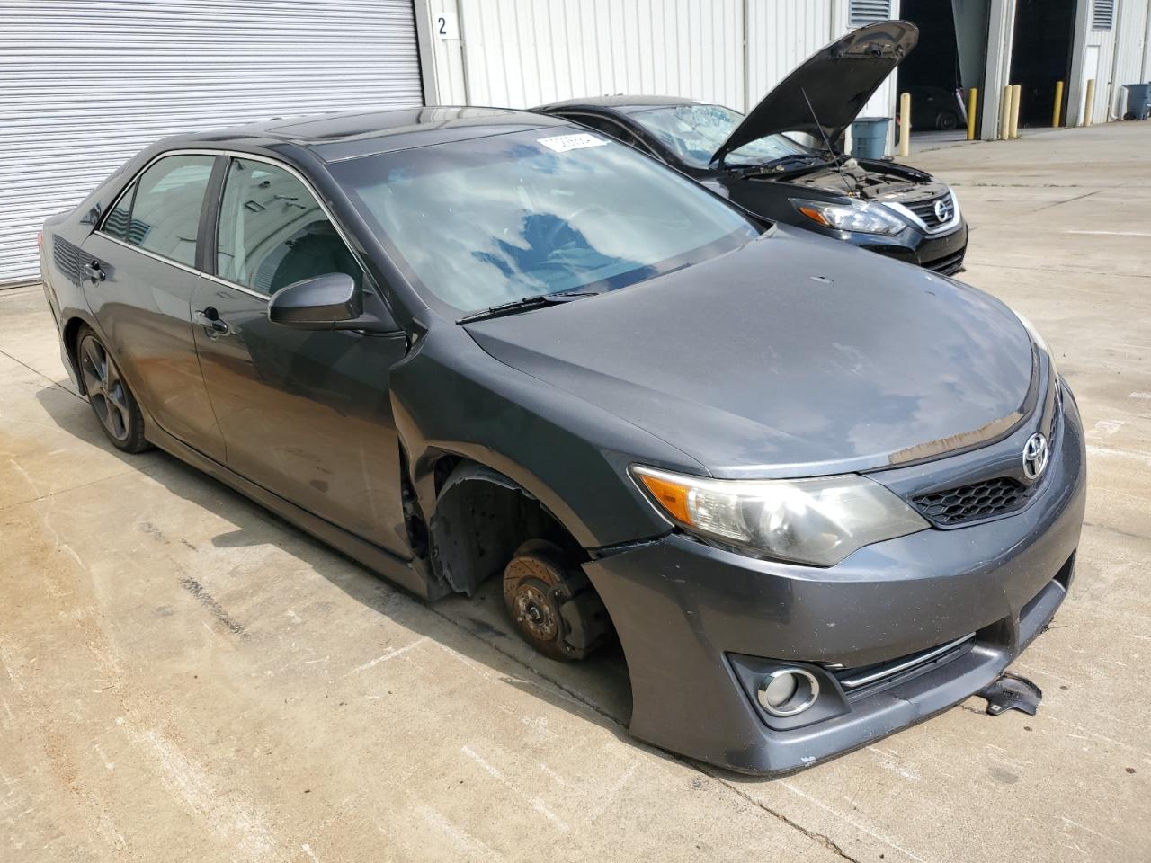 2013 Toyota Camry VIN 4T1BK1FK5DU534316 Copart auction photo, front end damage thumbnail 4