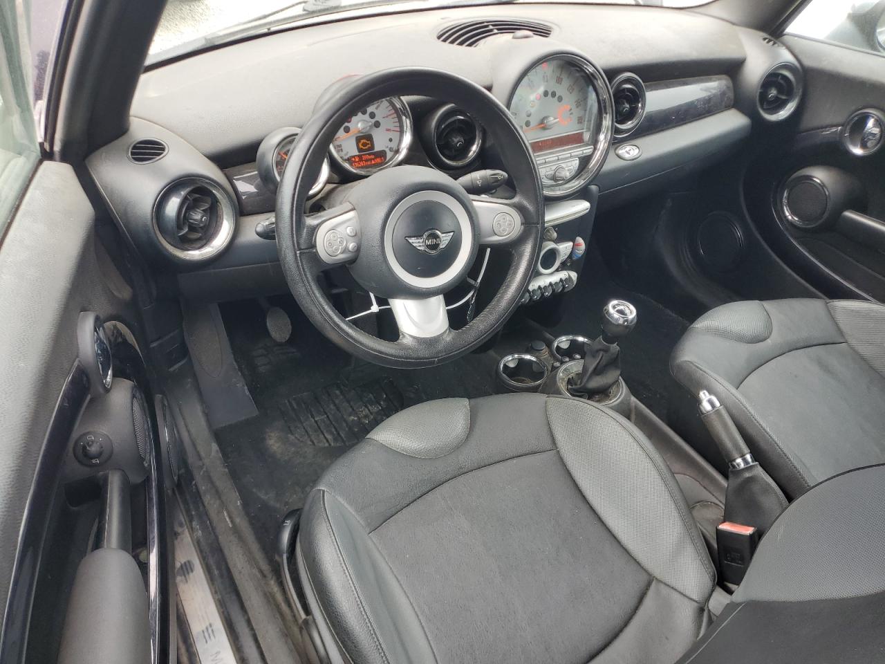 2009 MINI Cooper VIN WMWMR33549TJ94444 Copart auction photo, mechanical damage thumbnail 8