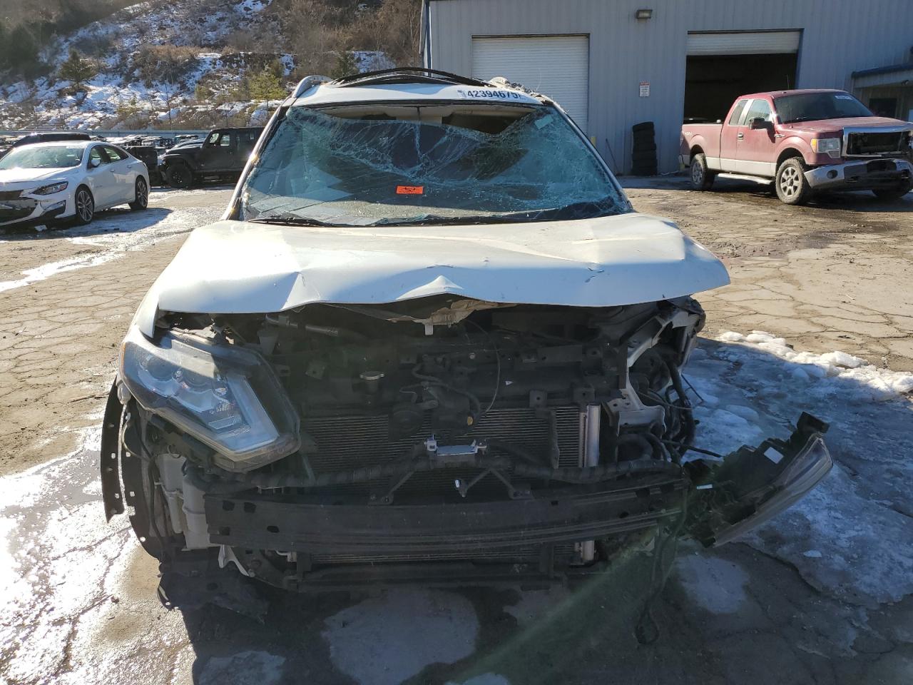2019 Nissan Rogue VIN 5N1AT2MV5KC756336 Copart auction photo, all over damage thumbnail 5