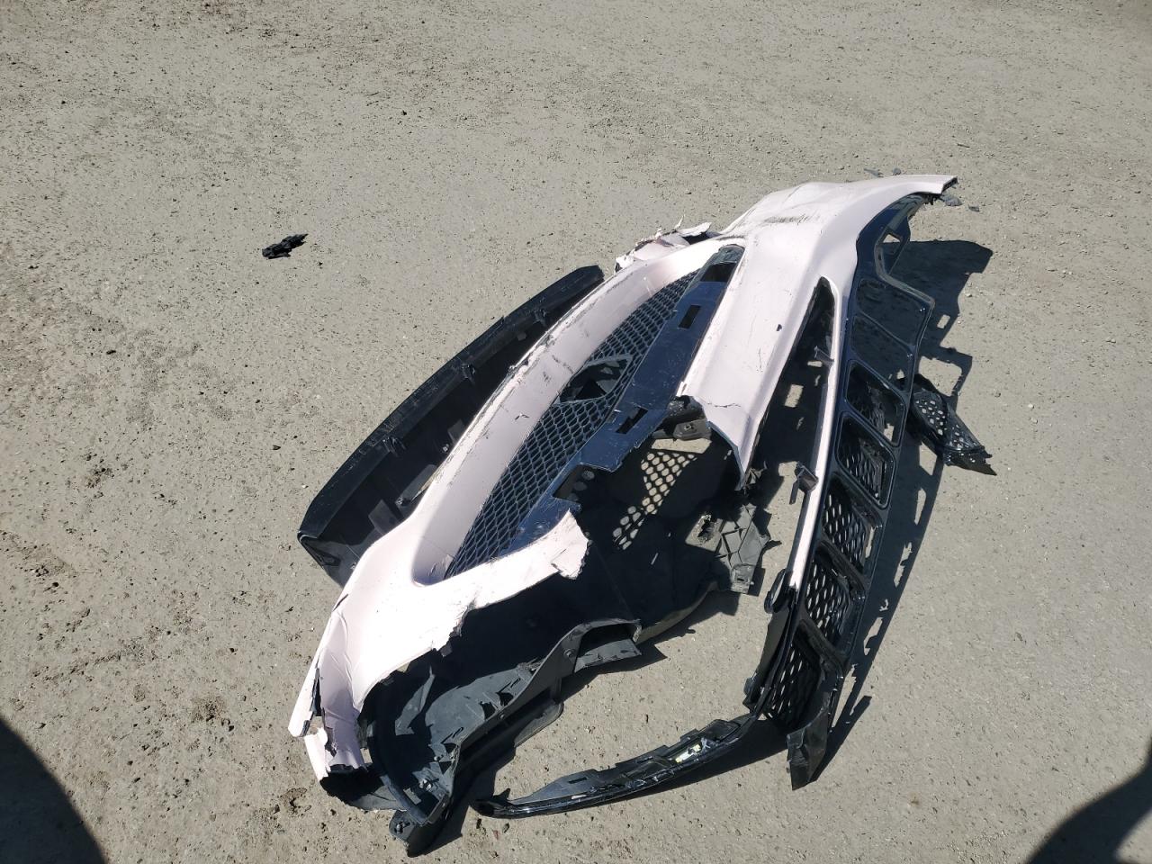 2021 Jeep Grand Cherokee VIN 1C4RJFDJ7MC798933 Copart auction photo, vandalism / all over damage thumbnail 13