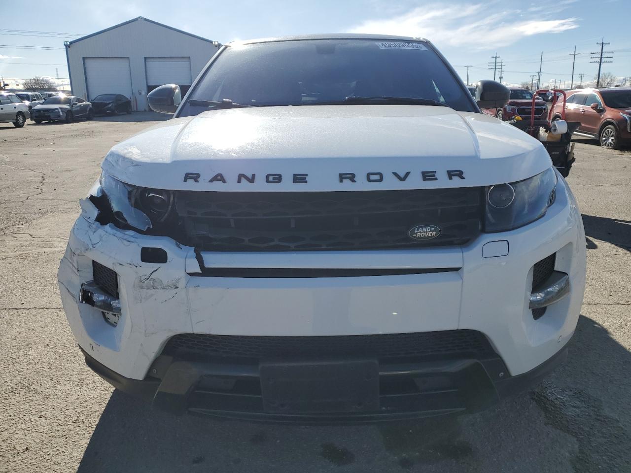 2014 Land Rover Range Rover VIN SALVT2BG3EH904090 Copart auction photo, front end damage thumbnail 5