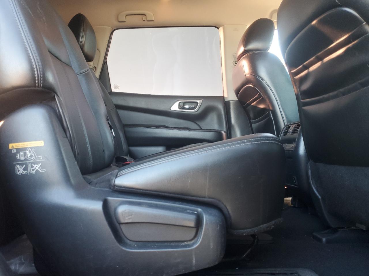 2013 Nissan Pathfinder VIN 5N1AR2MN4DC638778 Copart auction photo, front end damage thumbnail 11