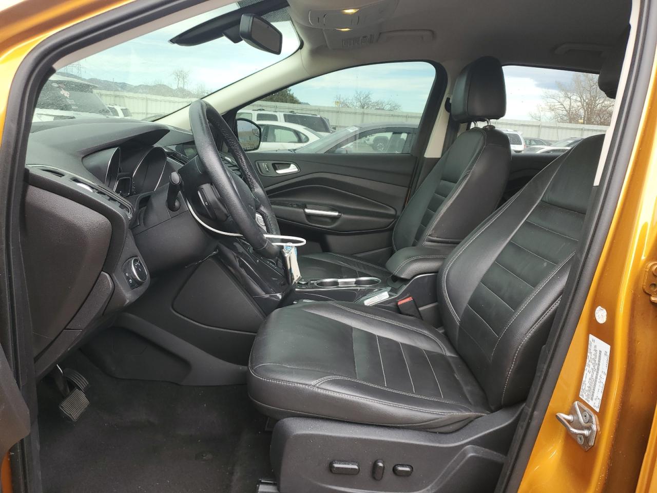 2016 Ford Escape VIN 1FMCU9JX1GUC01907 Copart auction photo, front end damage thumbnail 7