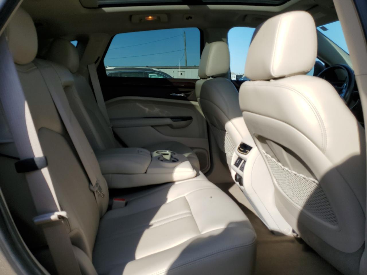 2014 Cadillac SRX VIN 3GYFNGE30ES583770 Copart auction photo, front end / rear end damage thumbnail 11