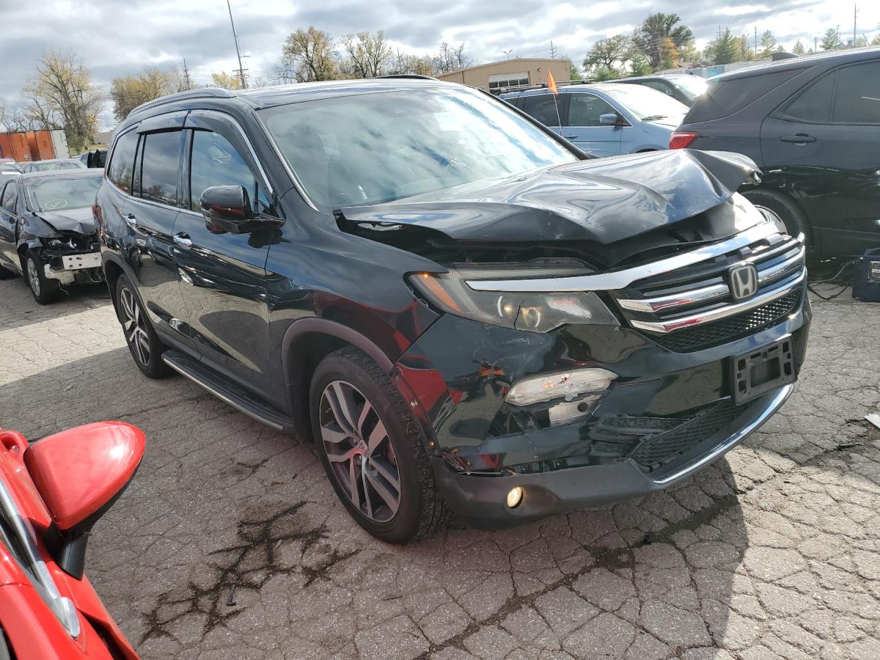 2017 Honda Pilot VIN 5FNYF6H99HB010322 Copart auction photo, front end damage thumbnail 4