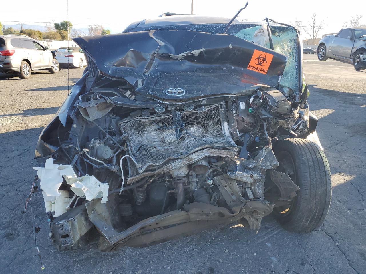 2013 Toyota Sienna VIN 5TDXK3DC5DS338480 Copart auction photo, all over damage thumbnail 5