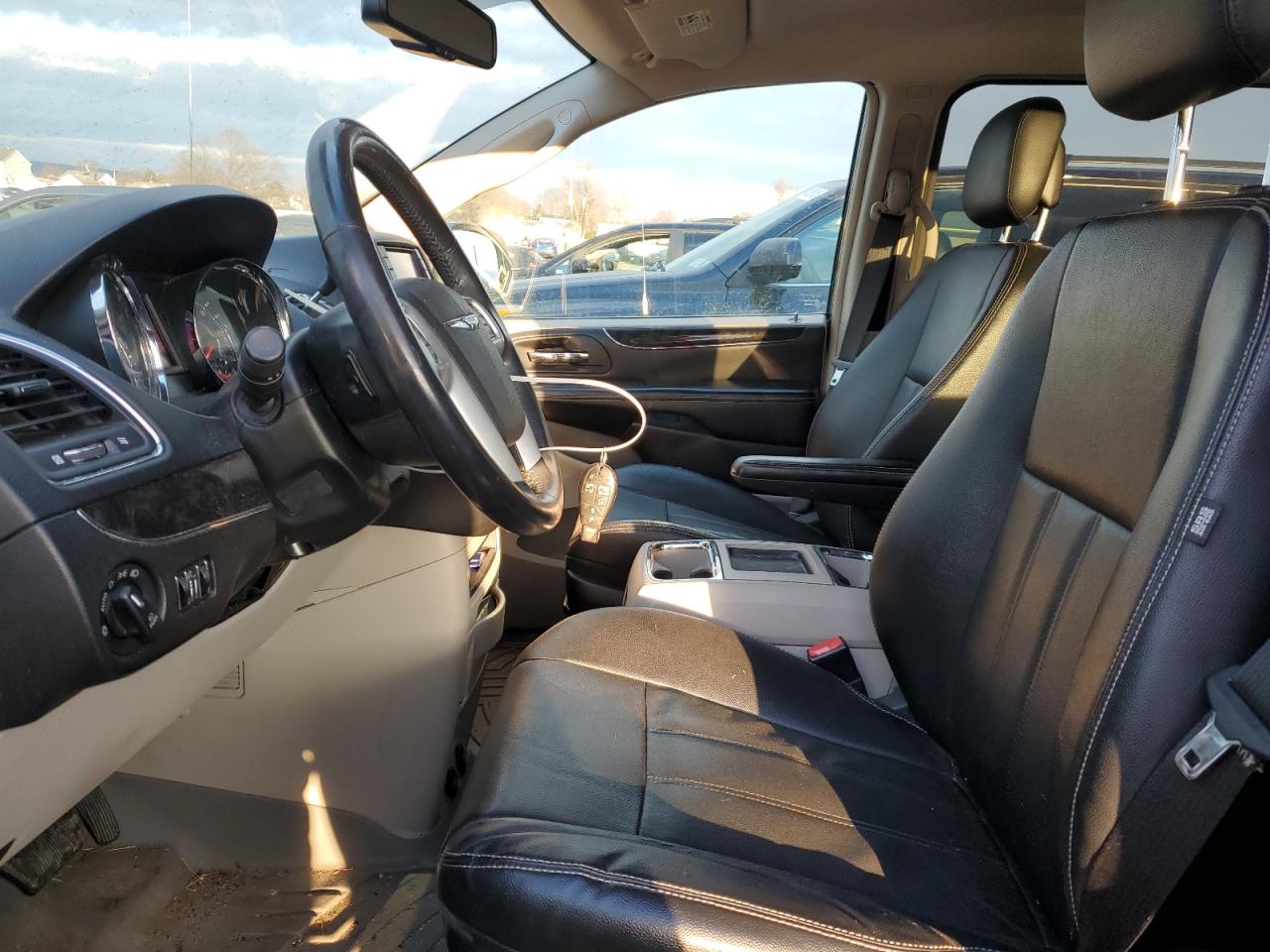 2014 Chrysler Town & Country VIN 2C4RC1BG9ER208681 Copart auction photo, mechanical damage thumbnail 7