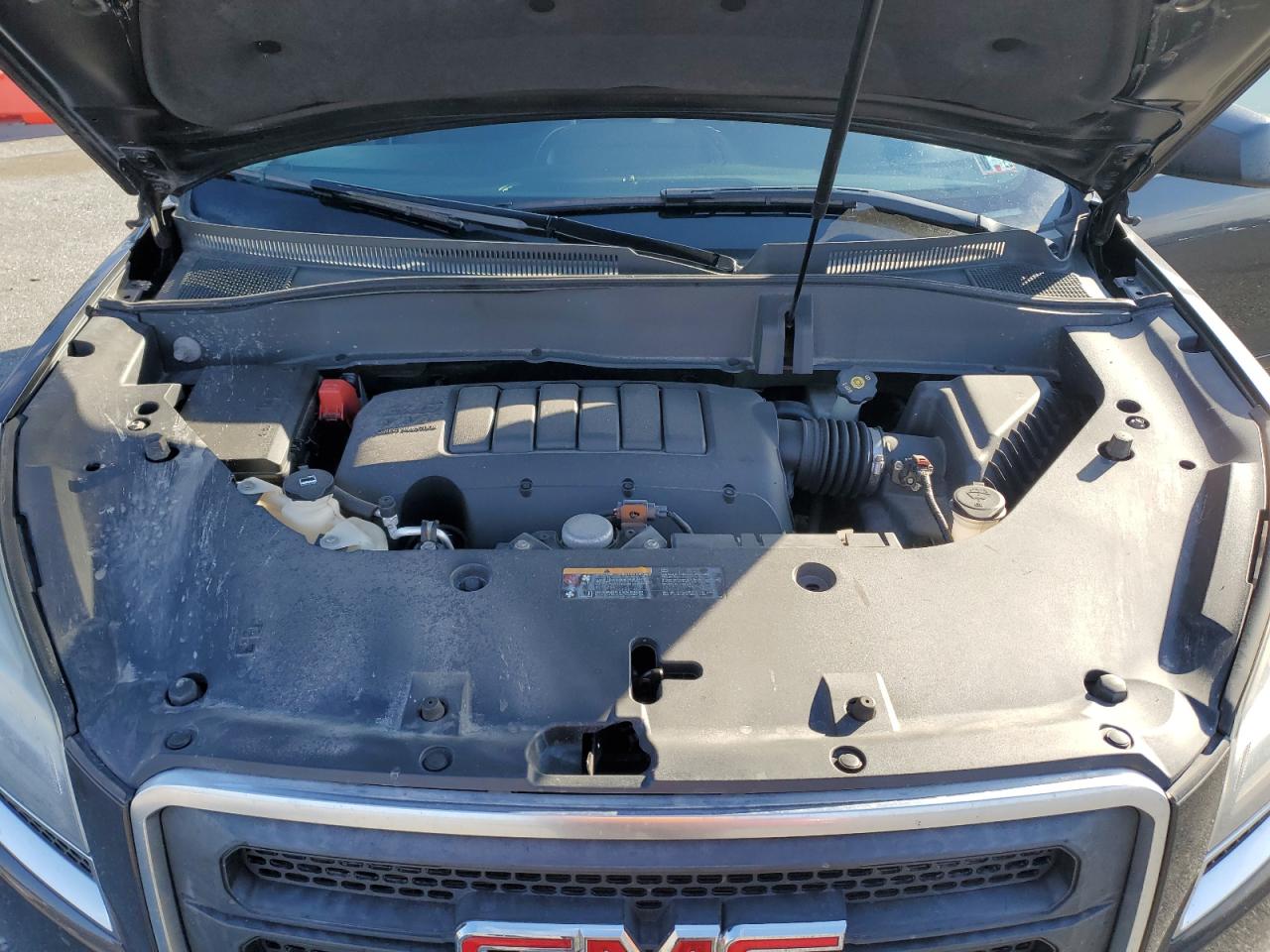 2015 GMC Acadia VIN 1GKKVPKD4FJ315300 Copart auction photo, minor dent/scratches damage thumbnail 14