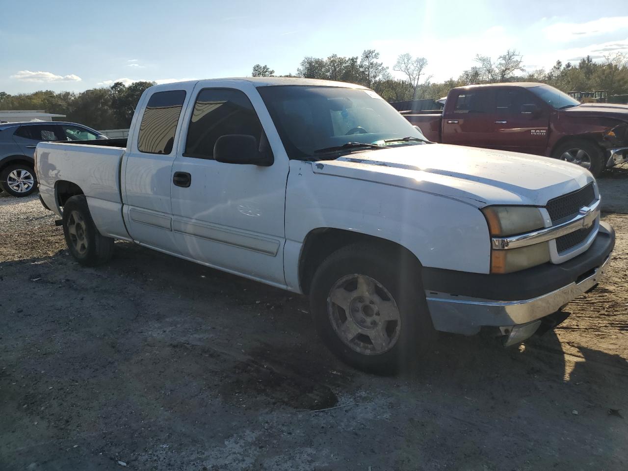 2005 Chevrolet Silverado VIN 2GCEC19T051297489 Copart auction photo, rear end / minor dent/scratches damage thumbnail 4