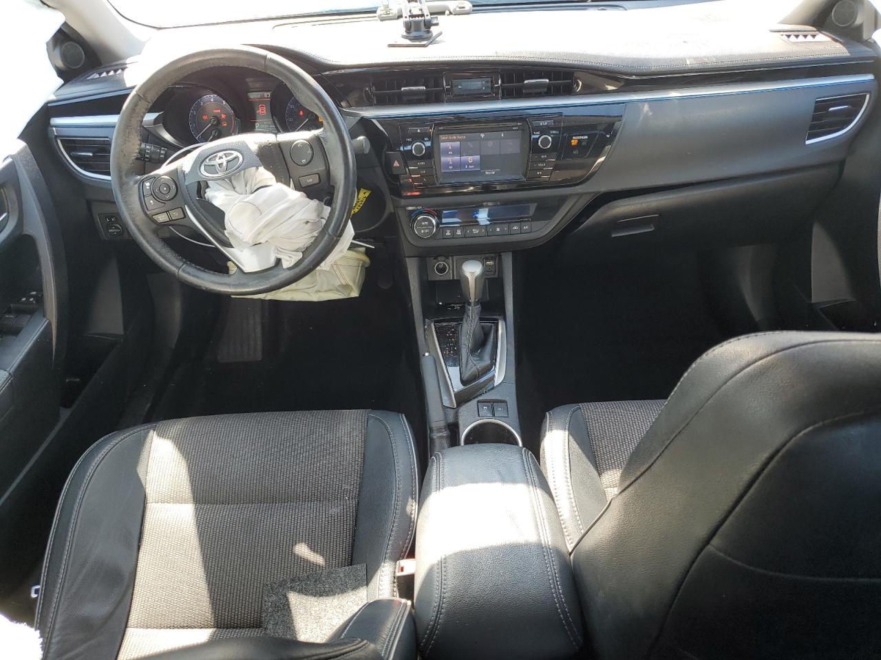 2015 Toyota Corolla VIN 2T1BURHE1FC286716 Copart auction photo, front end damage thumbnail 8