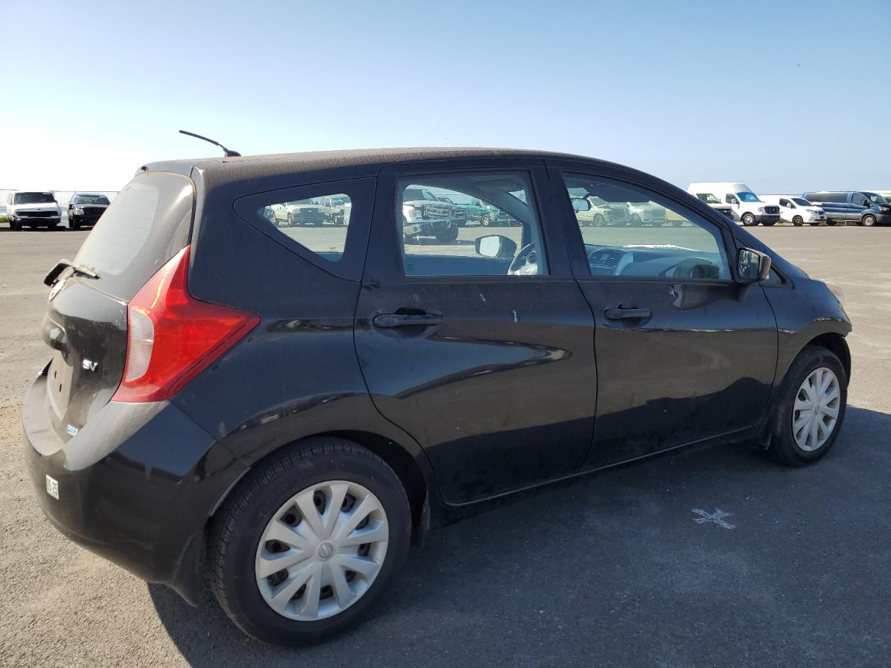 2015 Nissan Versa VIN 3N1CE2CP8FL393134 Copart auction photo, front end damage thumbnail 3