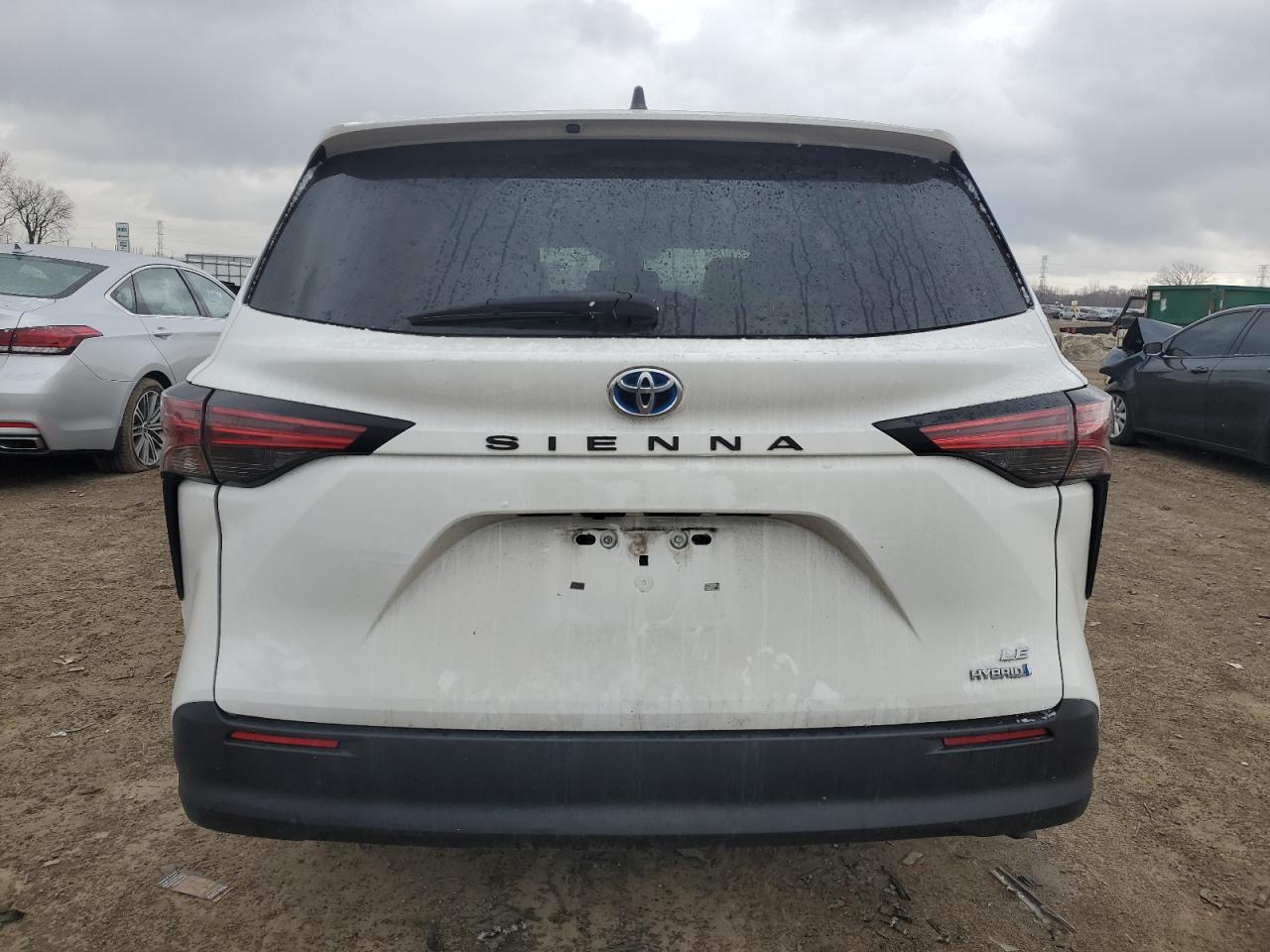 2021 Toyota Sienna VIN 5TDKRKEC5MS026948 Copart auction photo, front end damage thumbnail 6