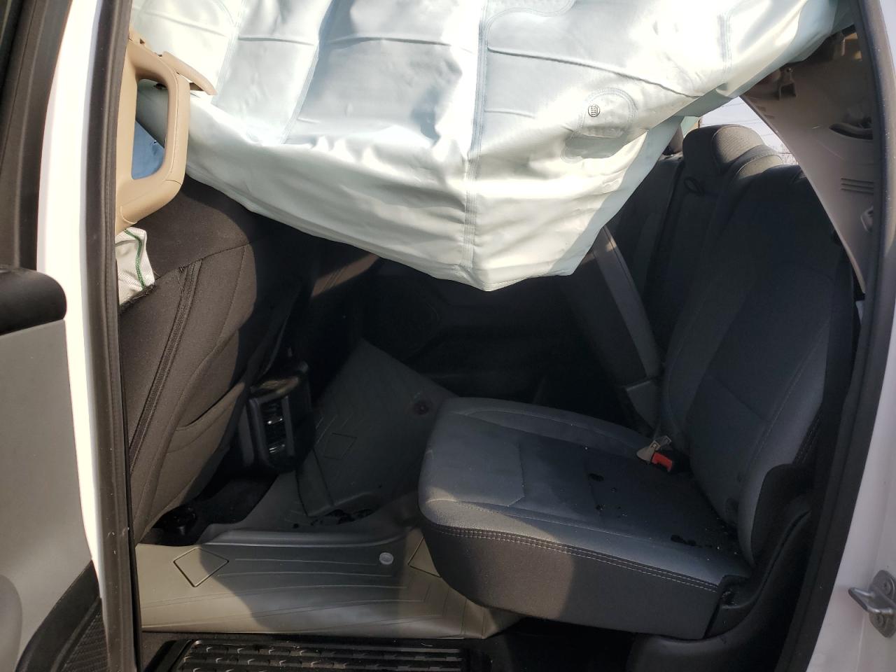2019 RAM 1500 VIN 1C6RRFFG4KN727692 Copart auction photo, rollover damage thumbnail 11