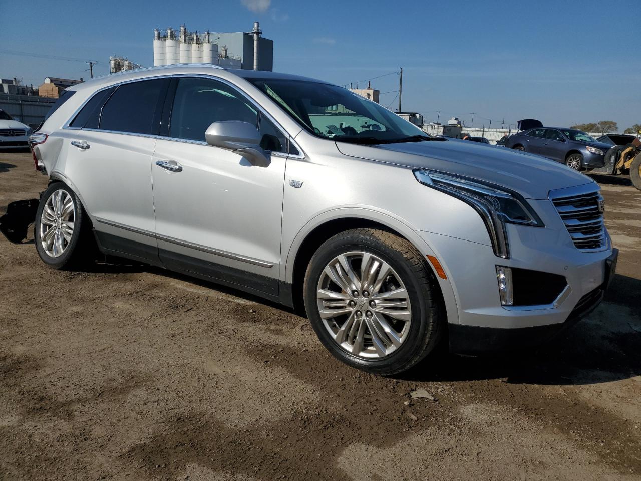 2019 Cadillac XT5 VIN 1GYKNERSXKZ224252 Copart auction photo, rear end damage thumbnail 4