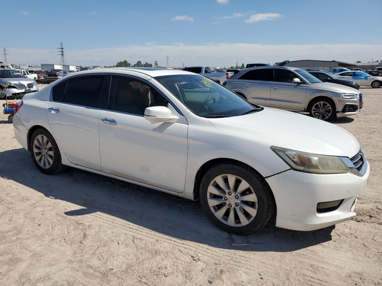 2015 Honda Accord VIN 1HGCR2F80FA049070 Copart auction photo, side damage thumbnail 4