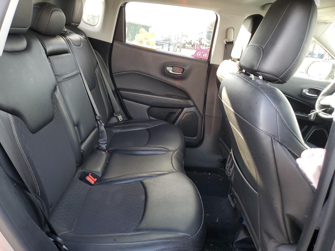 2019 Jeep Compass VIN 3C4NJDBB5KT768085 Copart auction photo, side damage thumbnail 11