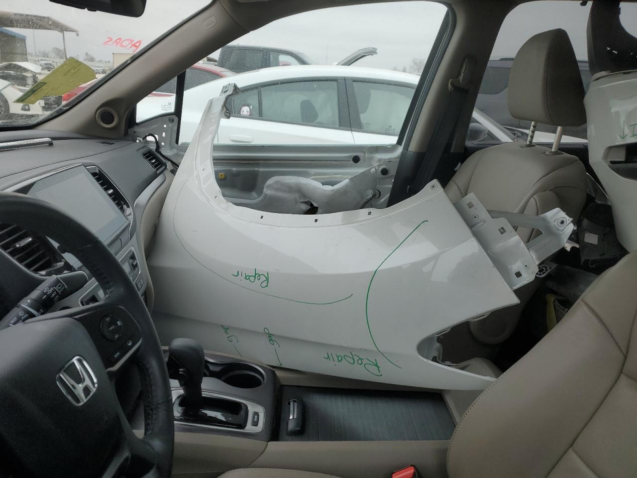 2020 Honda Pilot VIN 5FNYF5H58LB015494 Copart auction photo, front end / side damage thumbnail 7