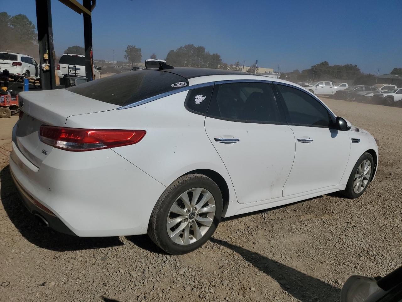 2017 KIA Optima VIN 5XXGU4L36HG161141 Copart auction photo, burn - engine damage thumbnail 3