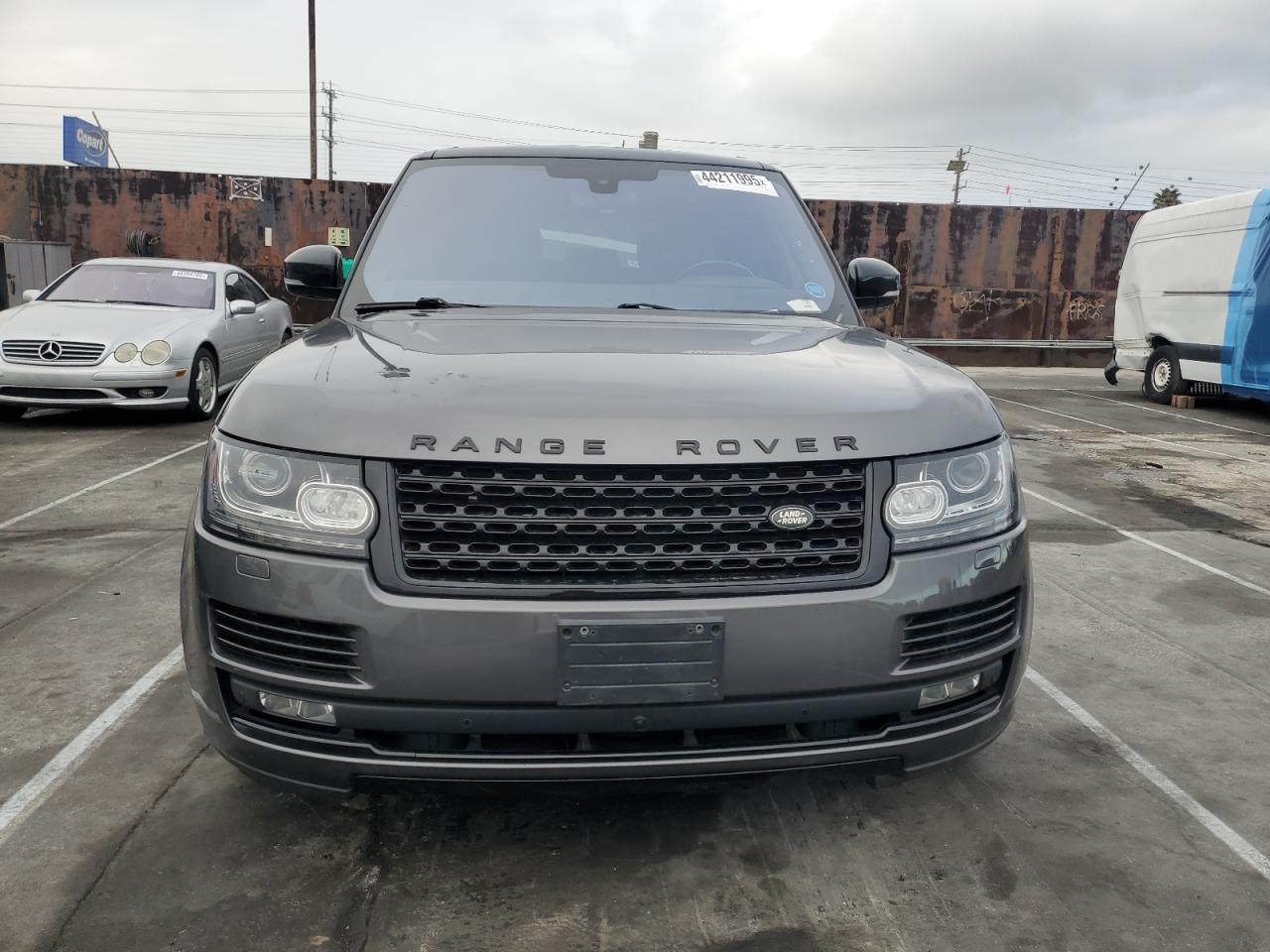 2016 Land Rover Range Rover VIN SALGS2EF0GA253060 Copart auction photo, minor dent/scratches damage thumbnail 5