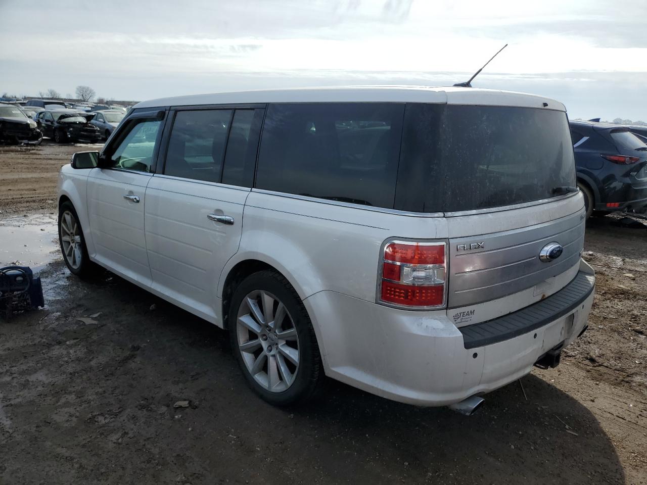 2010 Ford Flex VIN 2FMHK6DT0ABB14046 Copart auction photo, normal wear / minor dent/scratches damage thumbnail 2