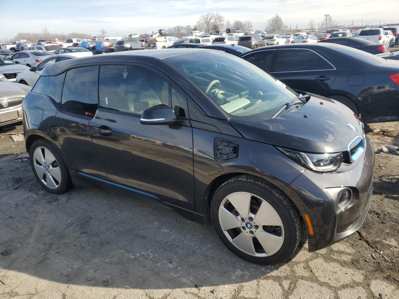 2015 BMW i3 VIN WBY1Z4C5XFV500248 Copart auction photo, mechanical / minor dent/scratches damage thumbnail 4
