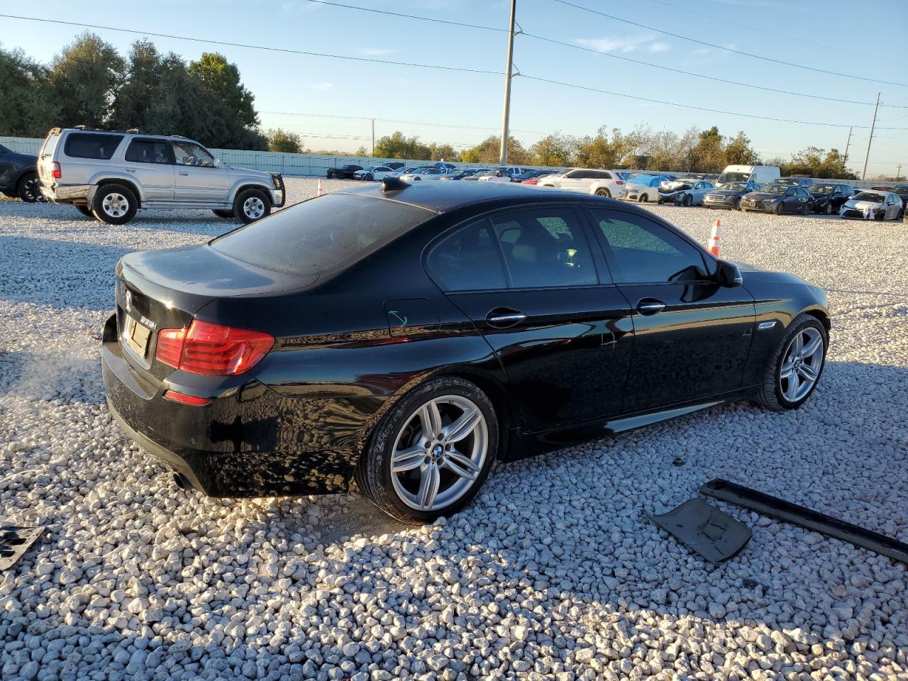 2016 BMW 5er VIN WBA5B1C52GG552093 Copart auction photo, front end damage thumbnail 3