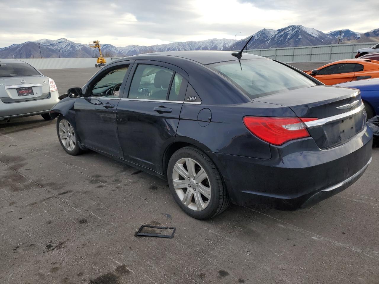 2011 Chrysler 200 VIN 1C3BC1FG8BN569375 Copart auction photo, front end damage thumbnail 2