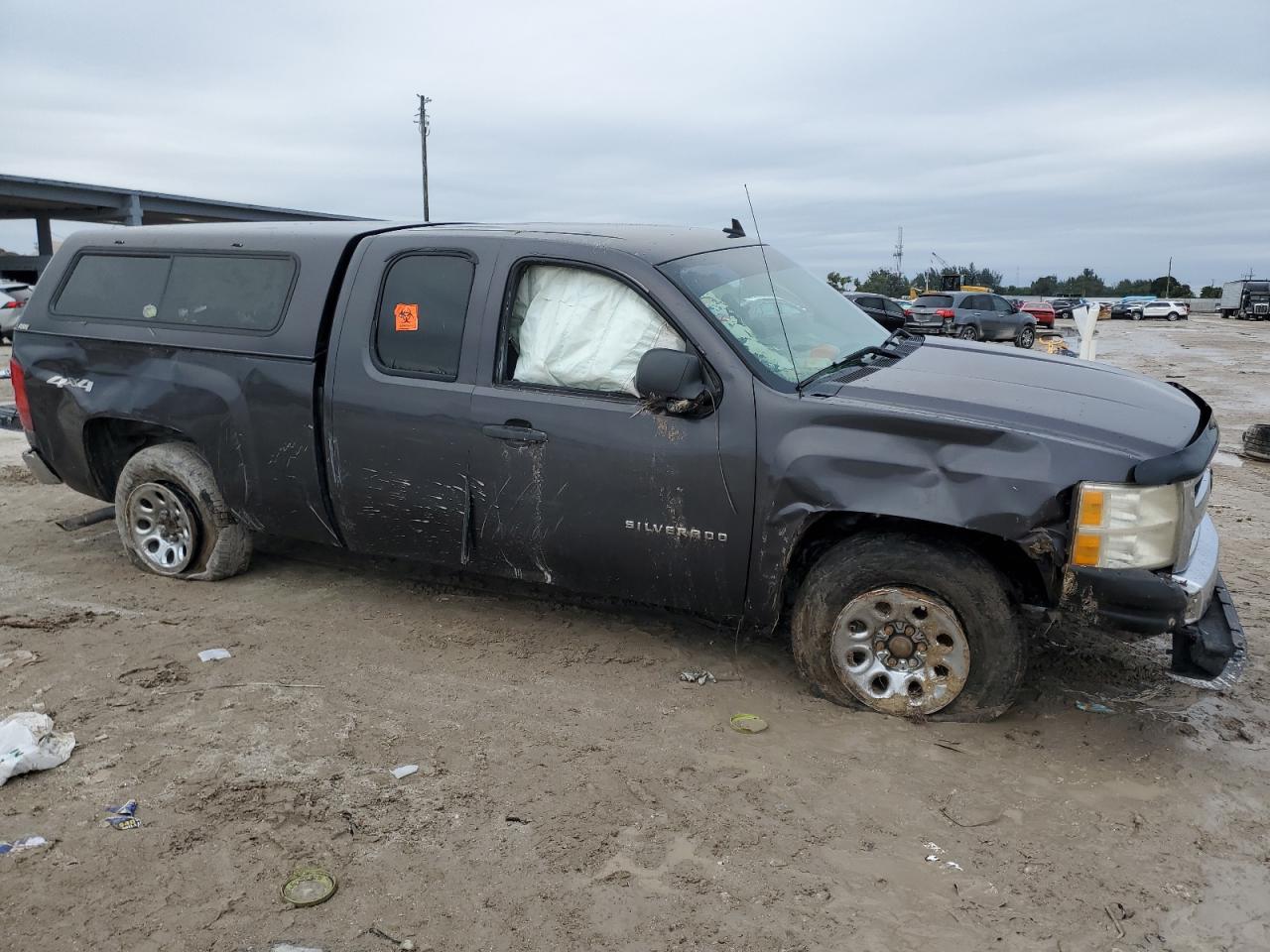 2010 Chevrolet Silverado VIN 1GCSKREA4AZ159478 Copart auction photo, rear end / mechanical damage thumbnail 4