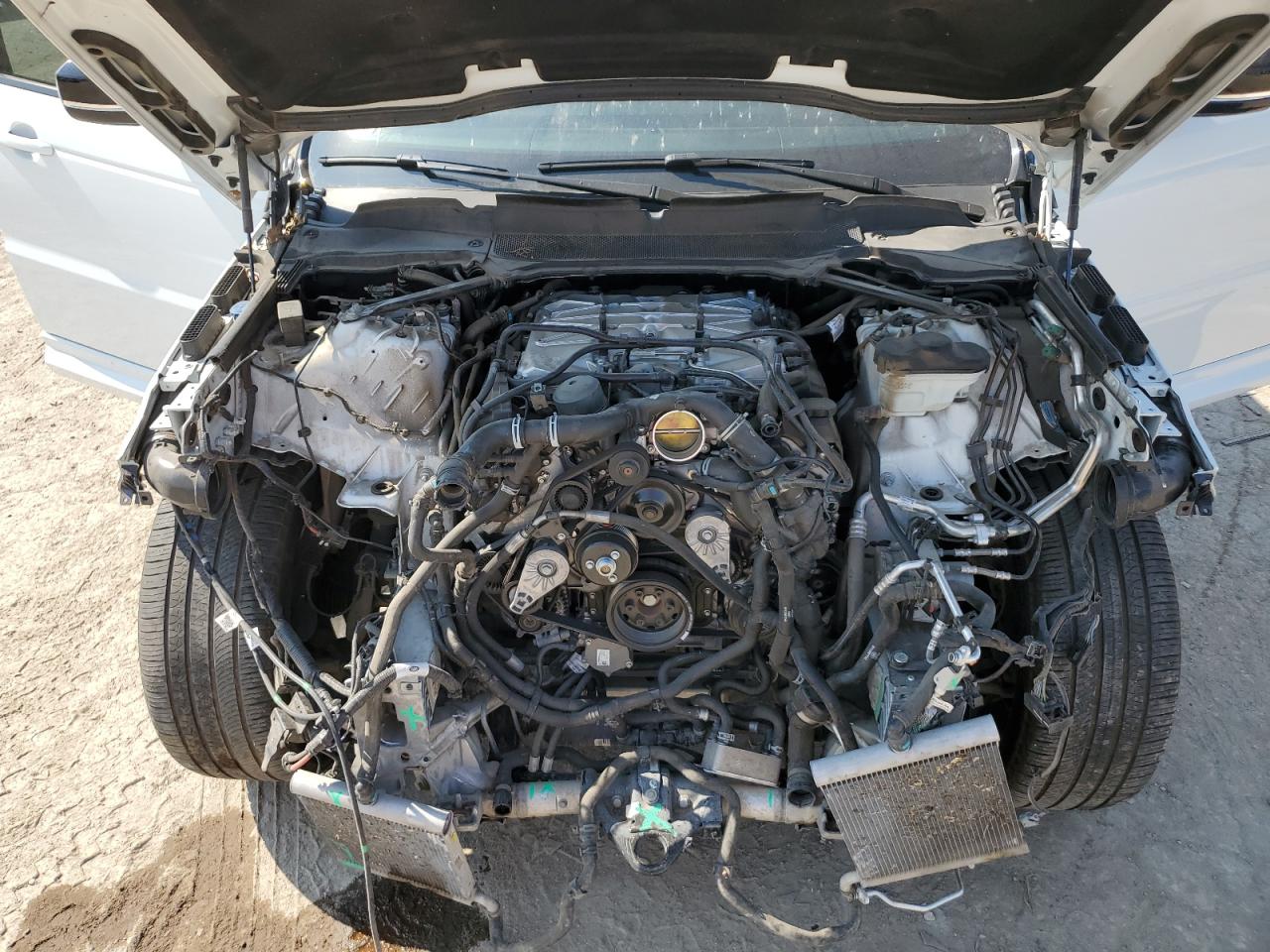 2022 Land Rover Range Rover VIN SALWR2SE8NA241979 Copart auction photo, front end damage thumbnail 12