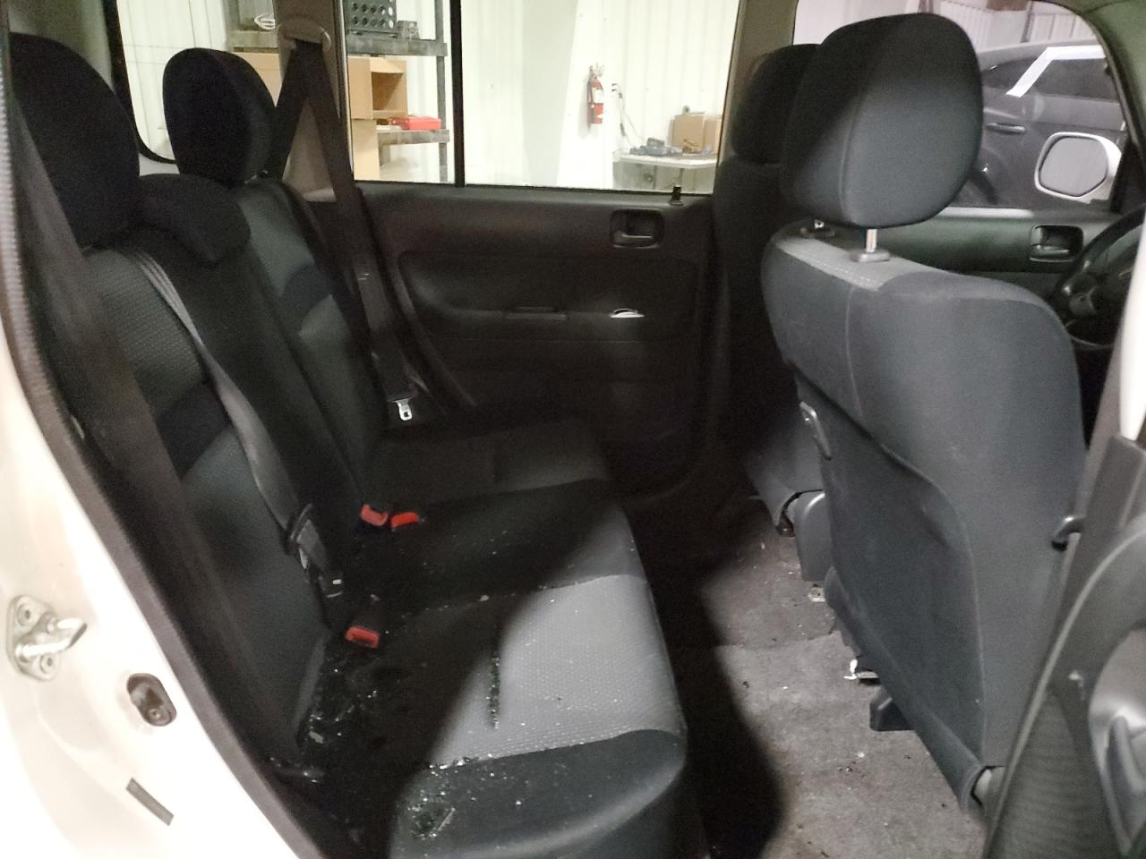 2006 Toyota xB VIN JTLKT324064094436 Copart auction photo, vandalism / side damage thumbnail 11