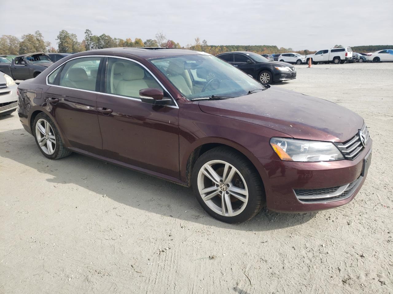 2014 Volkswagen Passat VIN 1VWBT7A32EC029231 Copart auction photo, top/roof damage thumbnail 4