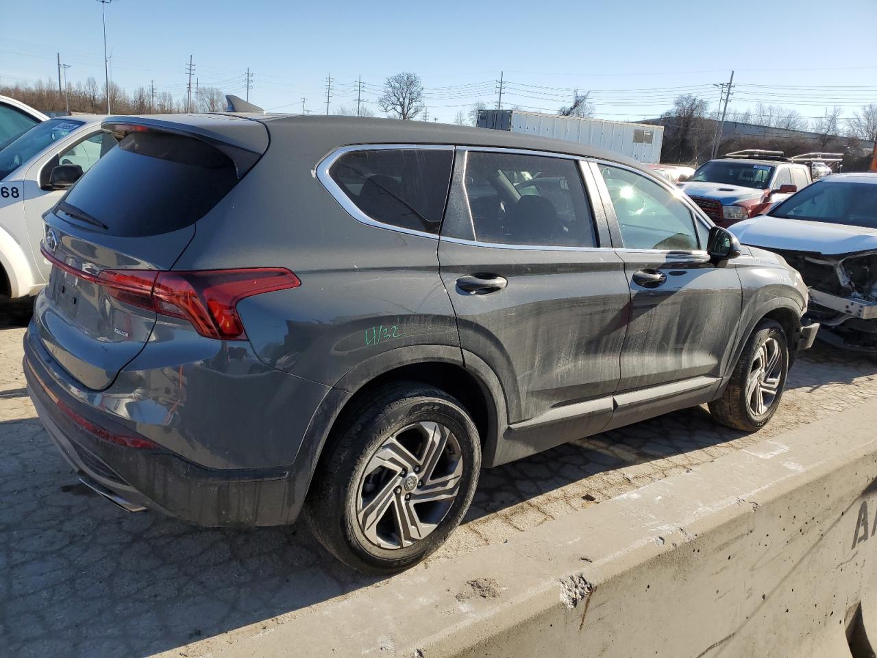 2022 Hyundai Santa Fe VIN 5NMS1DAJ4NH408545 Copart auction photo, front end / side damage thumbnail 3