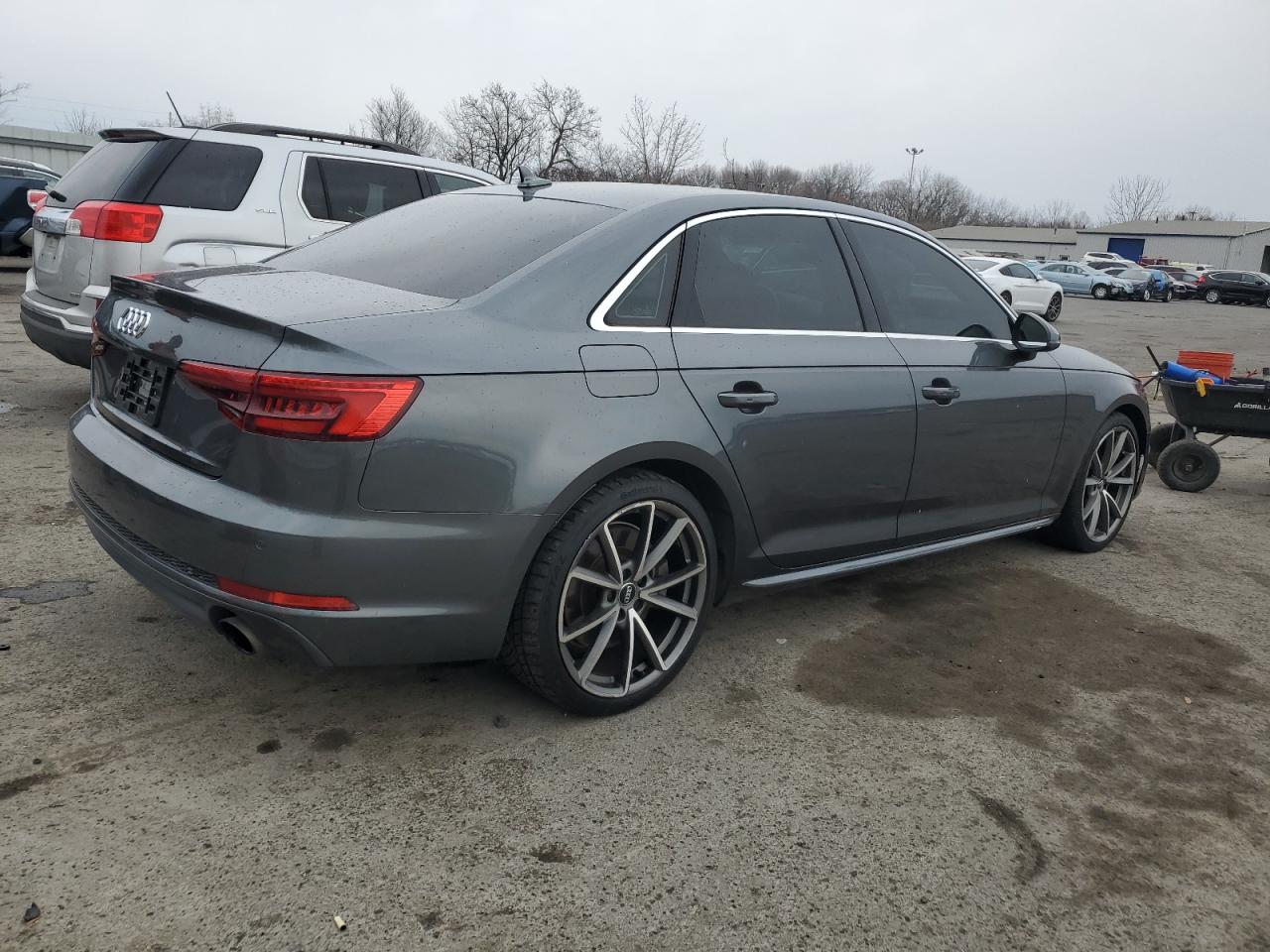 2017 Audi A4 VIN WAUENAF47HN072252 Copart auction photo, minor dent/scratches damage thumbnail 3