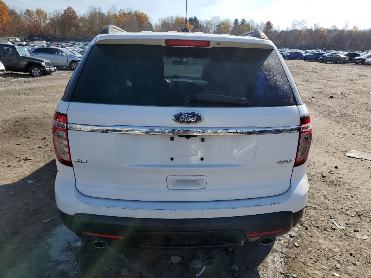 2015 Ford Explorer VIN 1FM5K8D89FGC55577 Copart auction photo, side / minor dent/scratches damage thumbnail 6