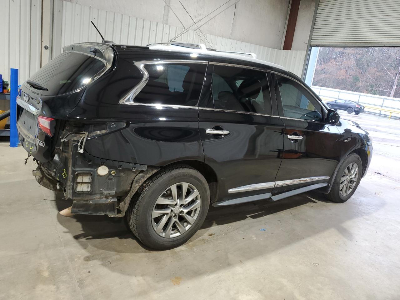 2015 Infiniti QX60 VIN 5N1AL0MM0FC532246 Copart auction photo, rear end / minor dent/scratches damage thumbnail 3