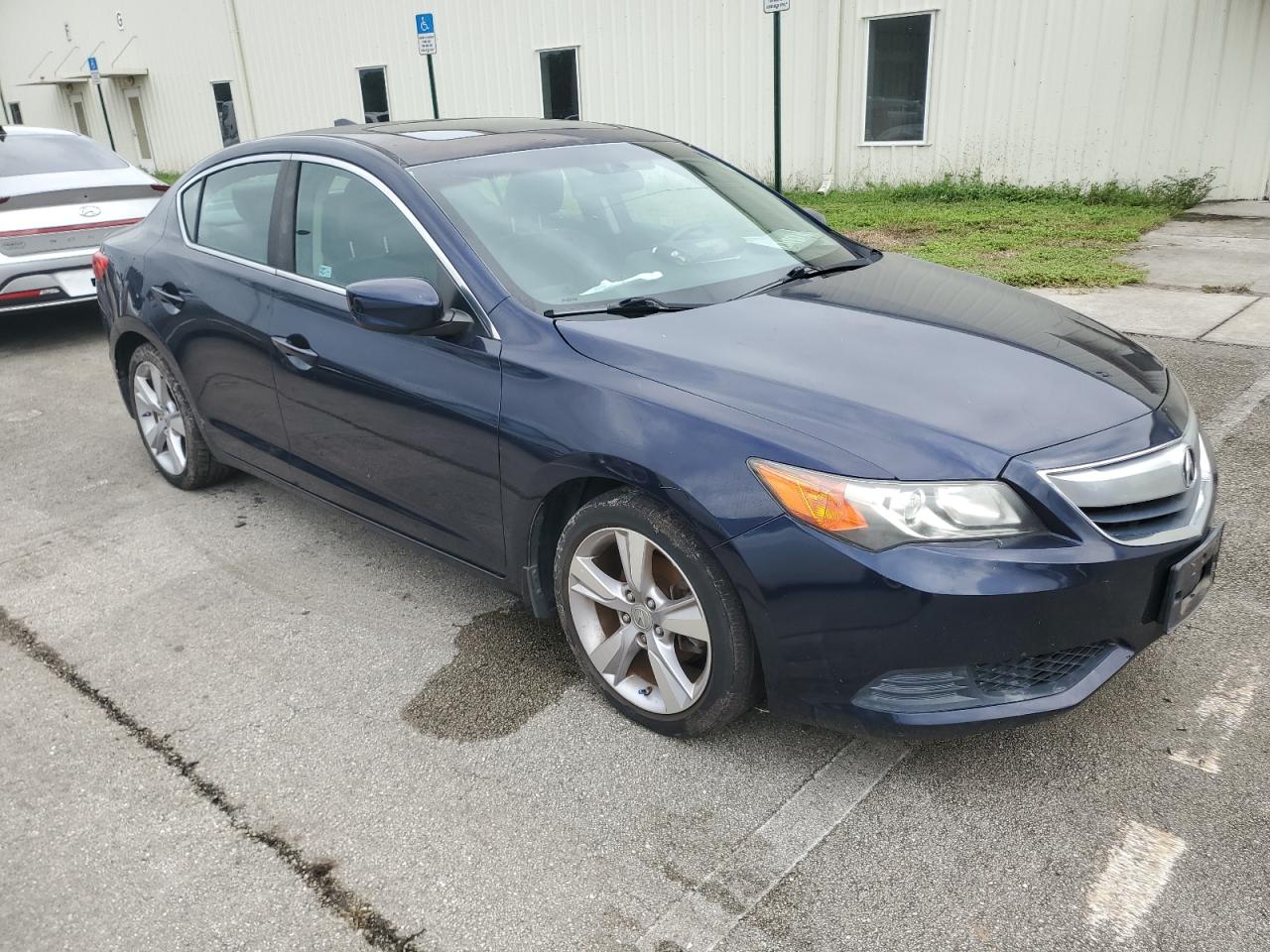 2014 Acura ILX VIN 19VDE1F30EE012103 Copart auction photo, water/flood damage thumbnail 4