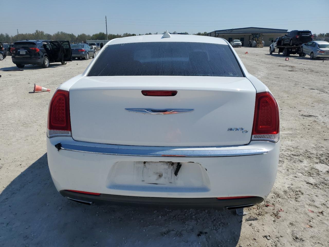 2017 Chrysler 300 VIN 2C3CCAEG6HH564800 Copart auction photo, front end damage thumbnail 6